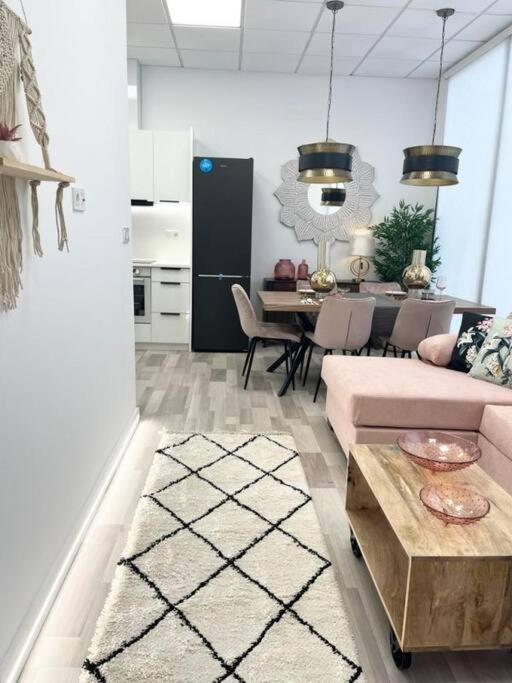 Pb Apartamento En Pleno Centro De Alcoy Εξωτερικό φωτογραφία
